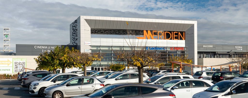 Centre Meridien E.Leclerc à Ibos Tarbes - Parking gratuit